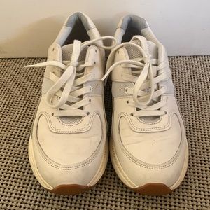 Everlane Sneaker